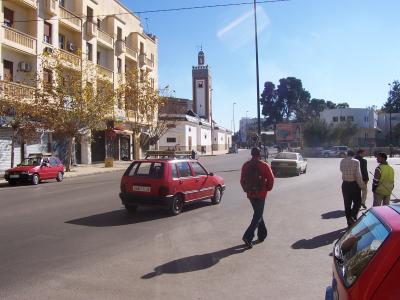 AV CH�FCHAWNI IN F�S CITY